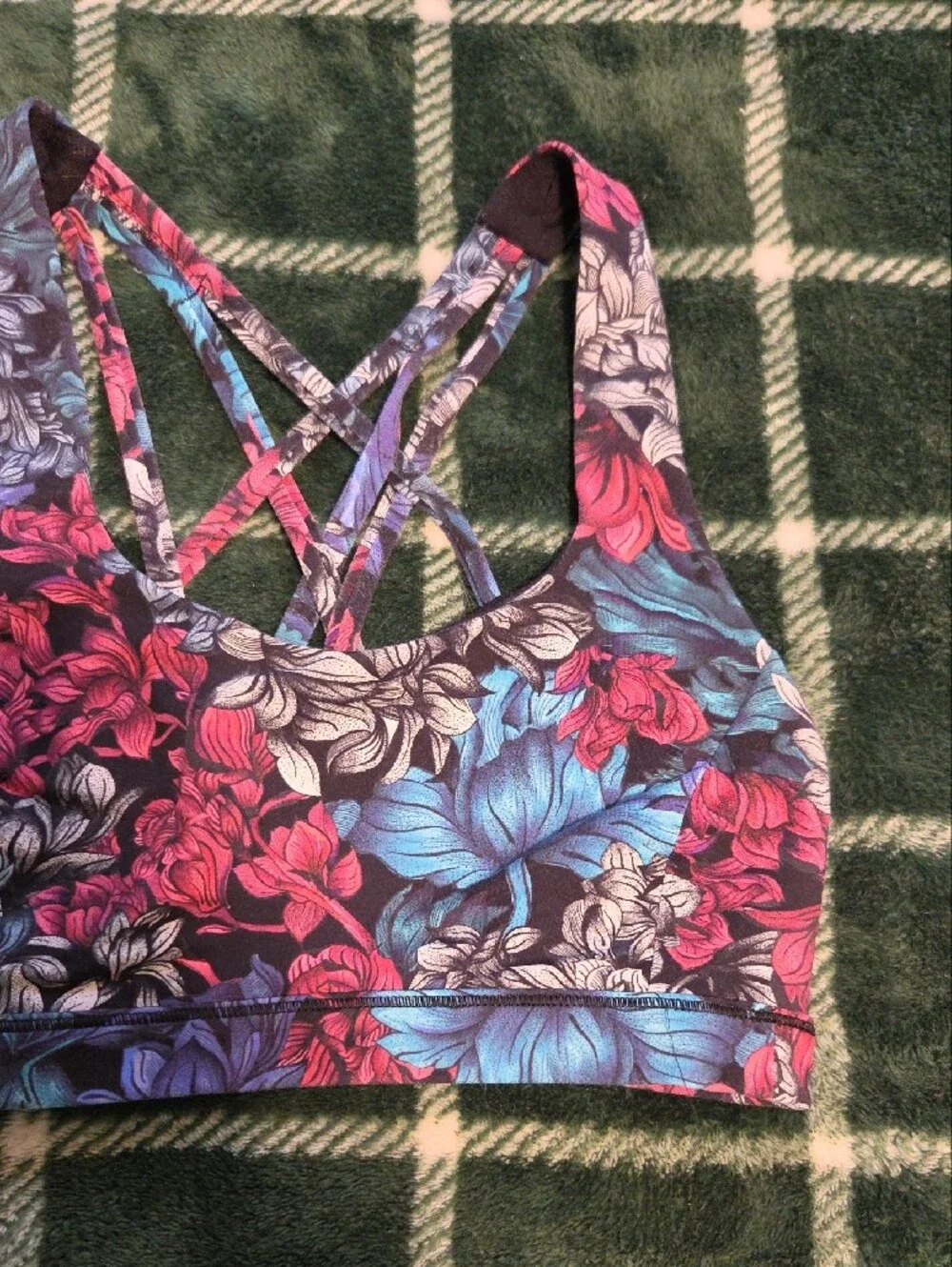 Lululemon Floral Crisscross Sports Bra Pink & Blue Size 4